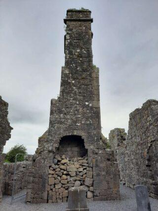 Wander the Domestic Ranges & Cloister Garth