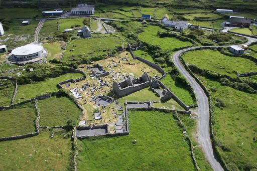 Teampall Bhreacáin (St Brecan's Church)
