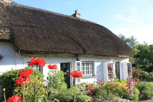 Stroll the Thatched Cottages & Historic Churches