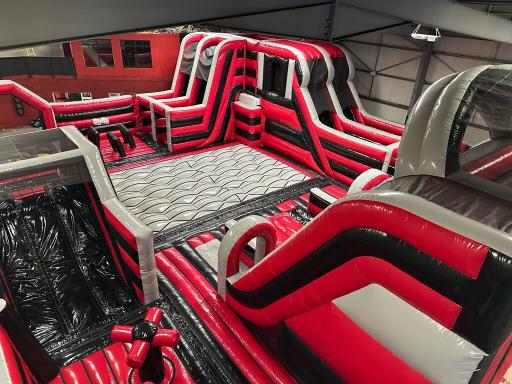 Giant Inflatable Obstacle Course (Air Zone)