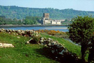 Walk the castle grounds